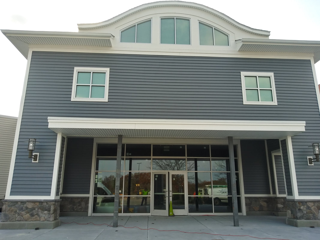 Wrentham Village Premium Outlets — glazing by Skyline Glass & Glazing